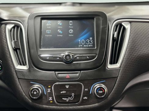 Used 2017 Chevrolet Malibu LS FWD image 22