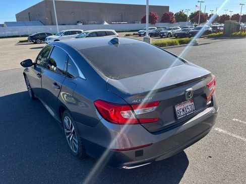 Used 2018 Honda Accord Hybrid image 7