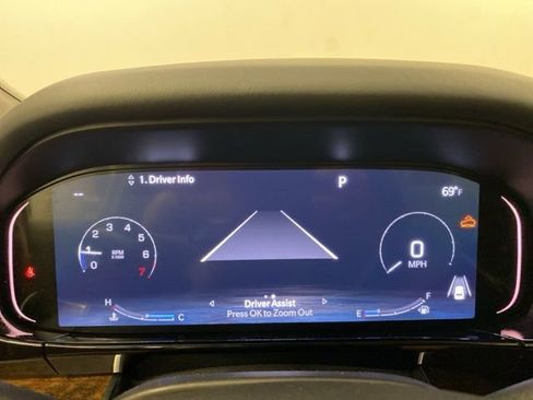 Used 2023 Jeep Grand Wagoneer 4WD image 8