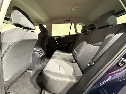 Certified 2025 Toyota RAV4 XLE AWD/4WD image 17