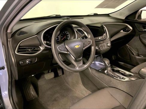Used 2024 Chevrolet Malibu LT FWD image 14