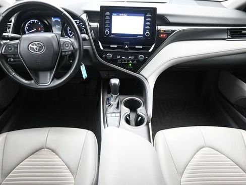 Used 2023 Toyota Camry SE FWD image 20