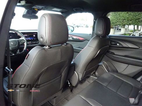 Used 2026 Chevrolet TrailBlazer RS w/ Driver Confidence Package image 19