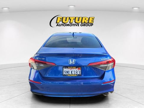 Used 2024 Honda Civic Sport image 4