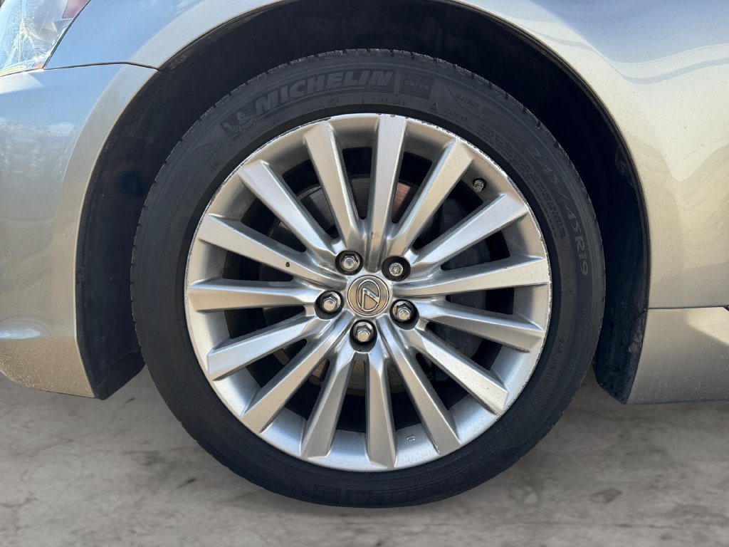 Used 2016 Lexus LS 460 AWD w/ Comfort Package image 9