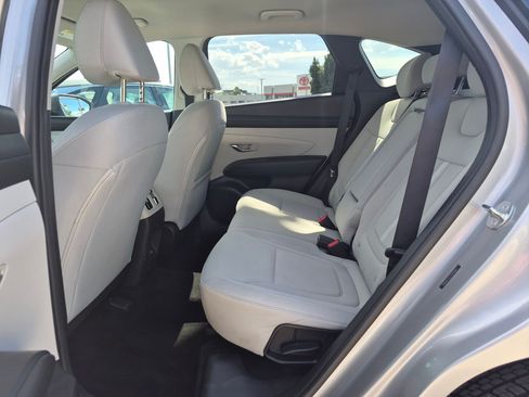 Used 2025 Hyundai Tucson SEL AWD/4WD image 28