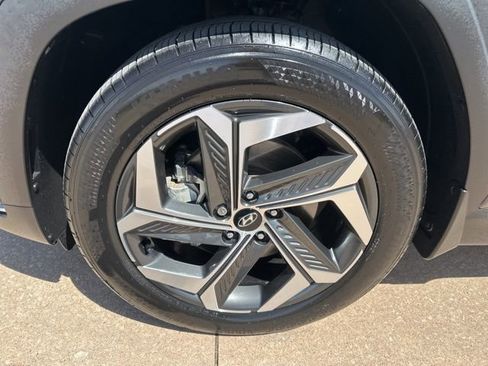 Used 2022 Hyundai Tucson SEL w/ Convenience Package FWD image 12