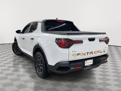 Used 2022 Hyundai Santa Cruz SEL image 2