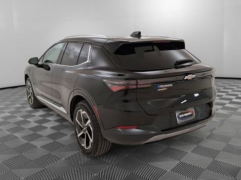 Used 2025 Chevrolet Equinox EV LT w/ Convenience Package image 5