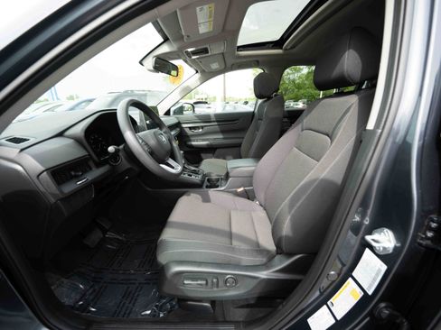 Certified 2026 Honda CR-V EX image 9