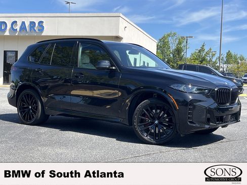 Used 2024 BMW X5 xDrive40i w/ M Sport Package image 1
