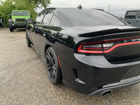 Used 2023 Dodge Charger Scat Pack w/ Dynamics Package RWD image 18