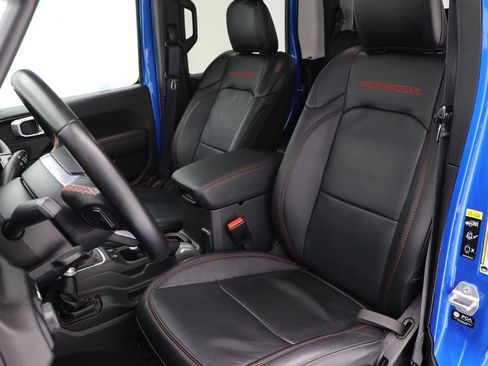 Used 2022 Jeep Gladiator Rubicon w/ Dual Top Group image 25