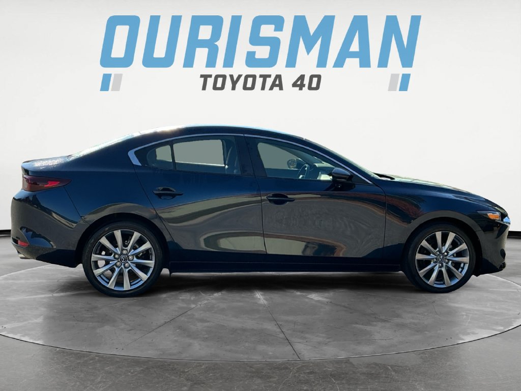 Used 2023 MAZDA MAZDA3 s FWD image 8