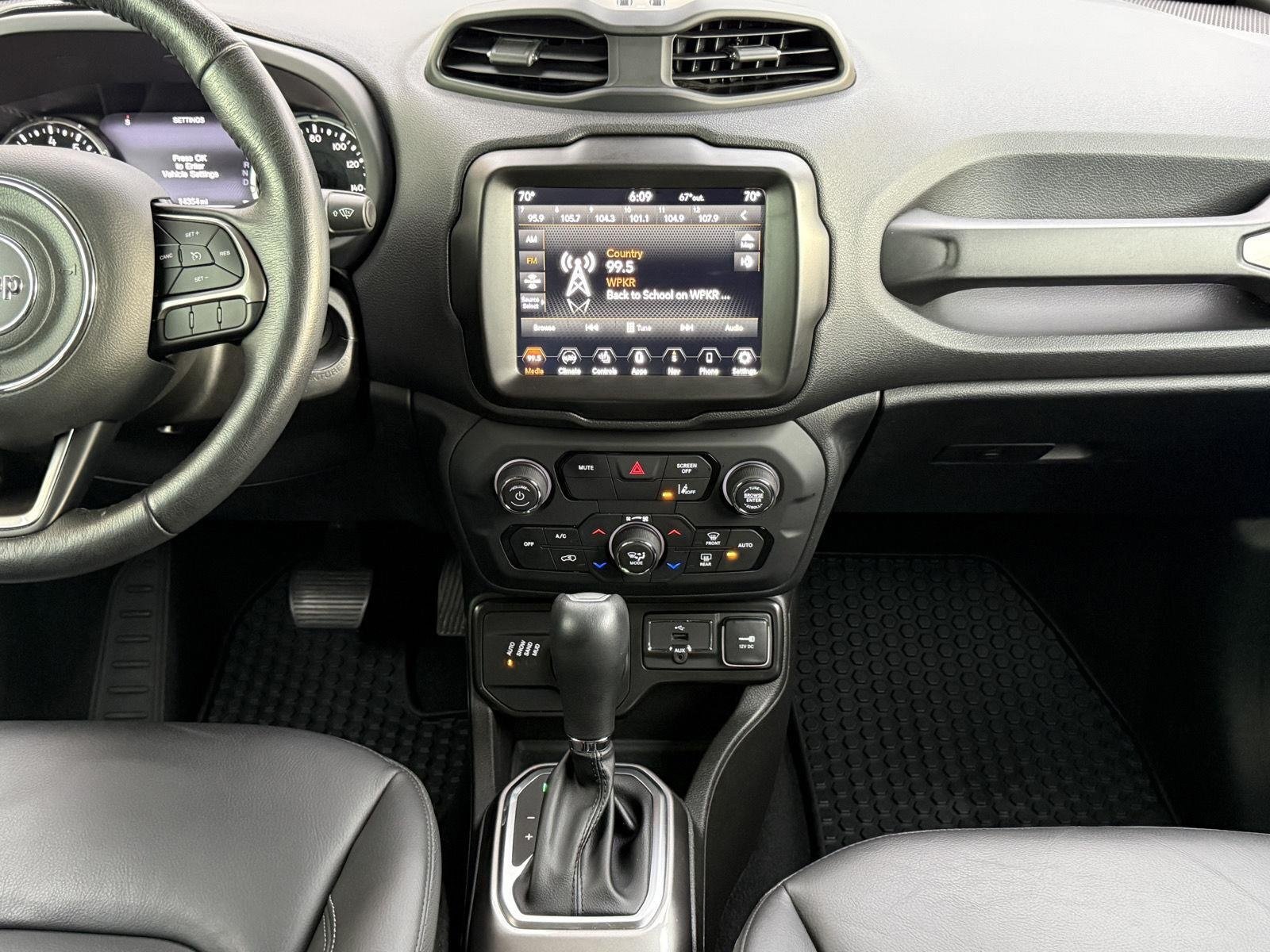 Used 2022 Jeep Renegade Limited AWD/4WD image 33
