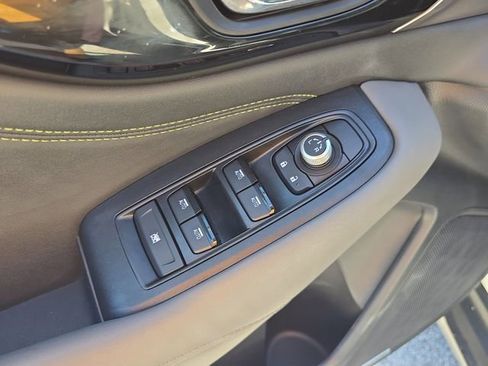 Used 2025 Subaru Outback Onyx Edition AWD/4WD image 20