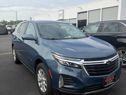 Used 2024 Chevrolet Equinox LT w/ LPO, Floor Liner Package AWD/4WD image 3