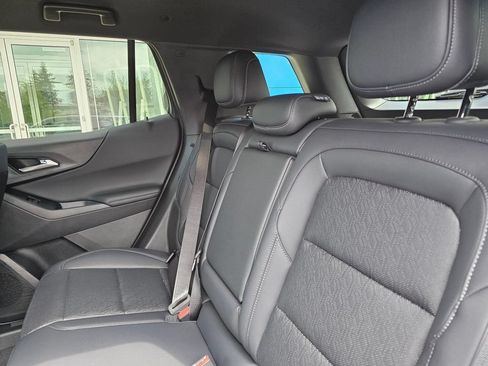 New 2027 Chevrolet Equinox LT w/ Convenience Package II AWD/4WD image 22