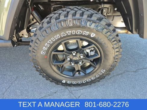 New 2026 Jeep Gladiator Sport AWD/4WD image 10