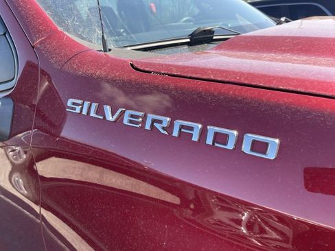 Used 2020 Chevrolet Silverado 1500 RST w/ RST Value Package AWD/4WD image 11