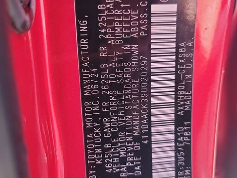 Used 2025 Toyota Camry SE w/ Convenience Package FWD image 36