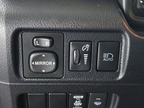 Used 2024 Toyota 4Runner SR5 Premium w/ Moonroof Package image 28