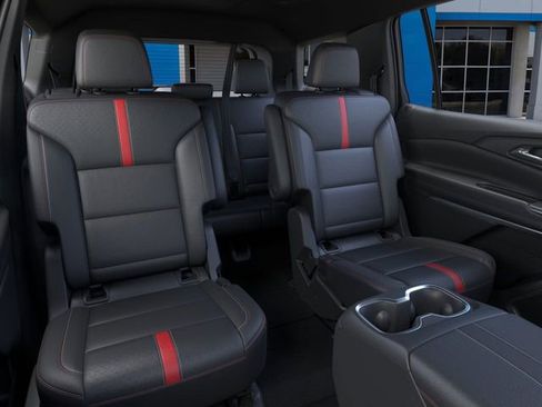 New 2026 Chevrolet Traverse RS image 17