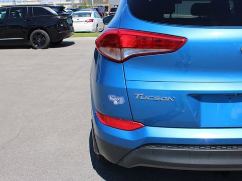 Used 2017 Hyundai Tucson SE Plus AWD/4WD image 40