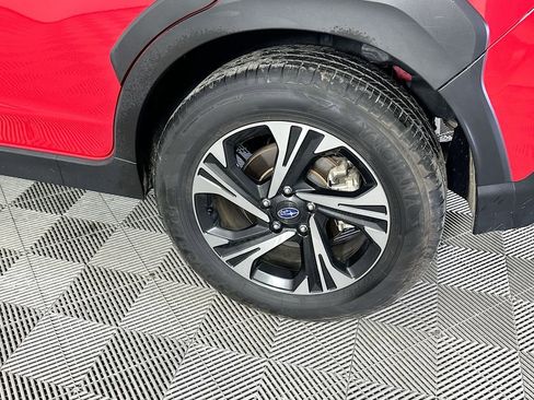 Used 2024 Subaru Crosstrek 2.0i Premium image 38