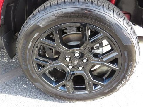 Used 2025 Ford Maverick XLT w/ Equipment Group 301A image 28