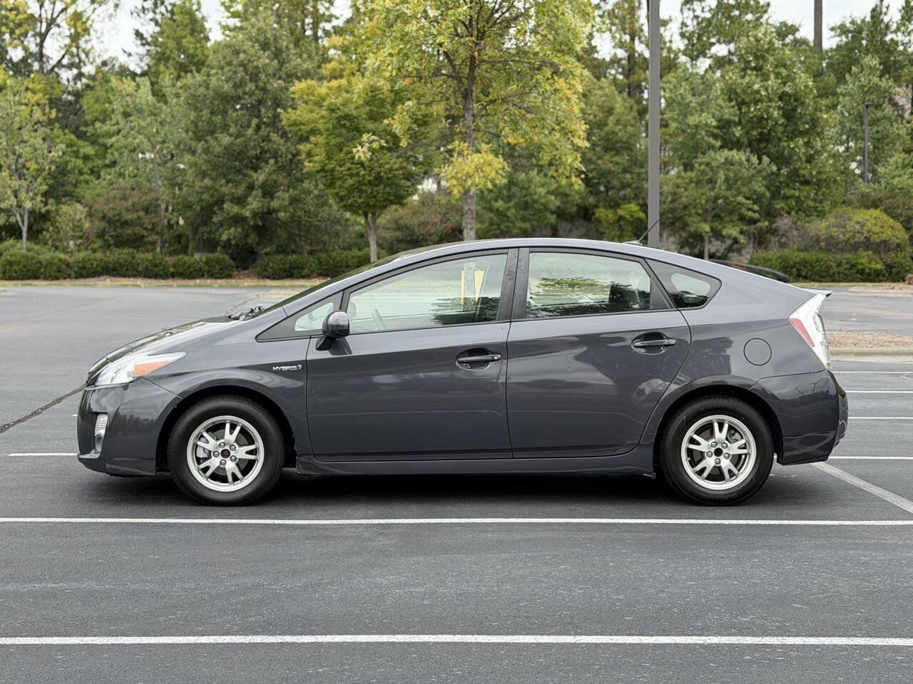 Used 2011 Toyota Prius Three FWD image 3