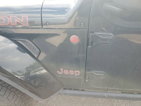 Used 2022 Jeep Gladiator Rubicon w/ LED Lighting Group image 10