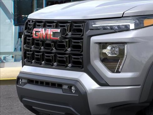 New 2026 GMC Canyon Elevation w/ Convenience Package RWD image 13