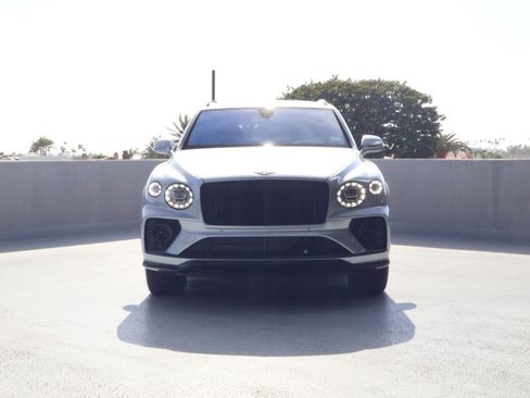Certified 2023 Bentley Bentayga Speed AWD/4WD image 10
