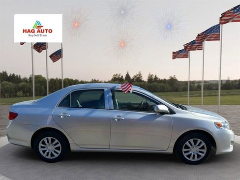 Used 2009 Toyota Corolla Sedan 4D image 4