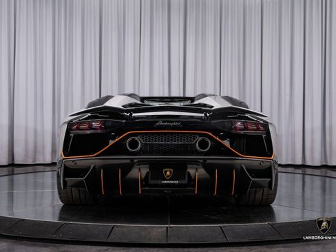 Used 2022 Lamborghini Aventador LP 780-4 Ultimae image 33