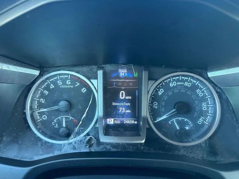 Used 2022 Toyota Tacoma SR5 image 19