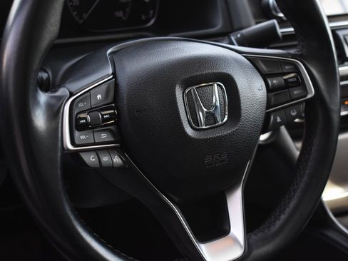Used 2022 Honda Accord EX-L image 18