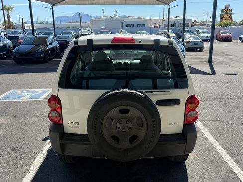 Used 2003 Jeep Liberty Sport AWD/4WD image 9