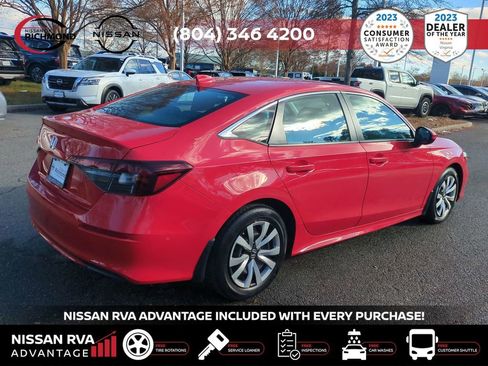 Used 2025 Honda Civic LX image 5