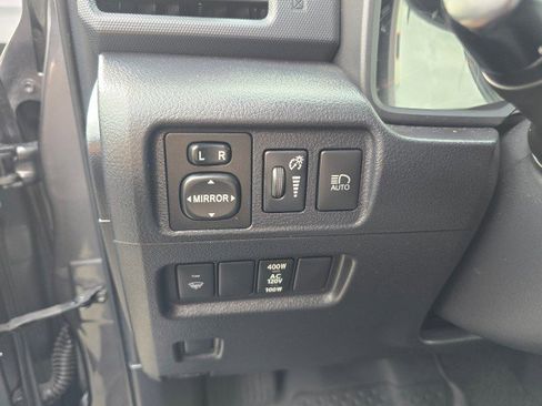 Used 2021 Toyota 4Runner SR5 Premium image 26