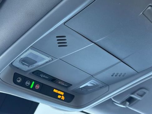 Used 2024 Chevrolet Equinox LT image 24