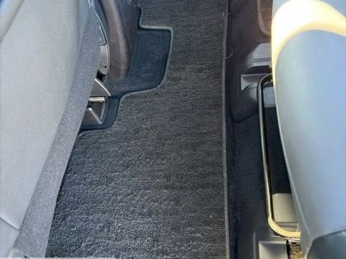 Used 2022 Subaru Ascent Onyx Edition image 32