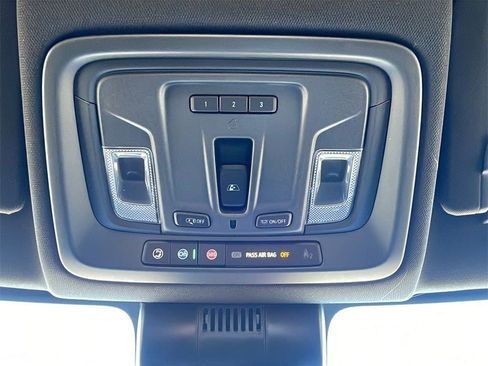 New 2025 Chevrolet Silverado 1500 High Country image 25