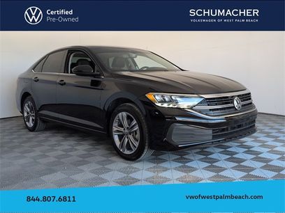 Certified 2022 Volkswagen Jetta SE