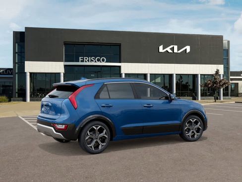New 2026 Kia Niro SX Touring image 6