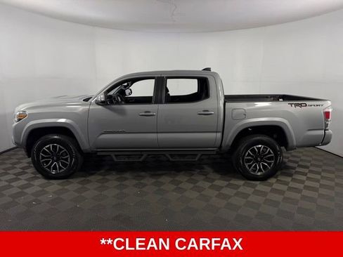 Used 2021 Toyota Tacoma TRD Sport image 5