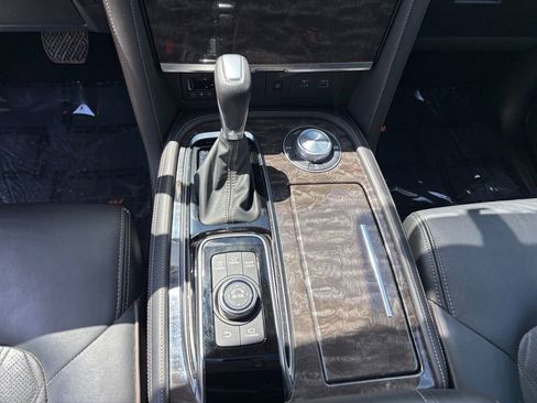 Used 2023 Nissan Armada Platinum w/ Captain's Chairs Package AWD/4WD image 31