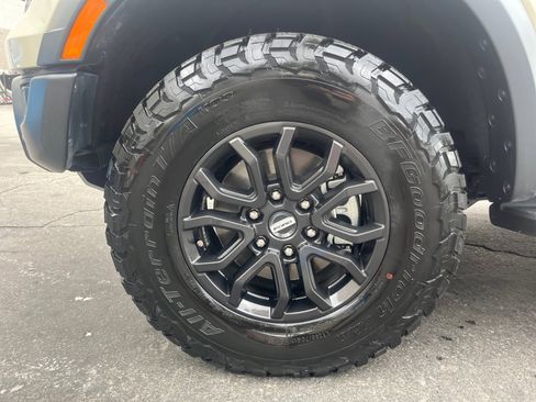 Used 2025 Ford Ranger Raptor image 10