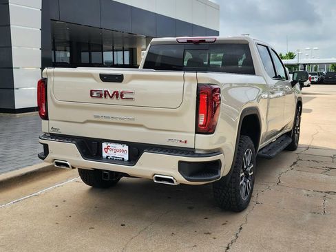New 2026 GMC Sierra 1500 AT4 w/ AT4 Premium Package image 4